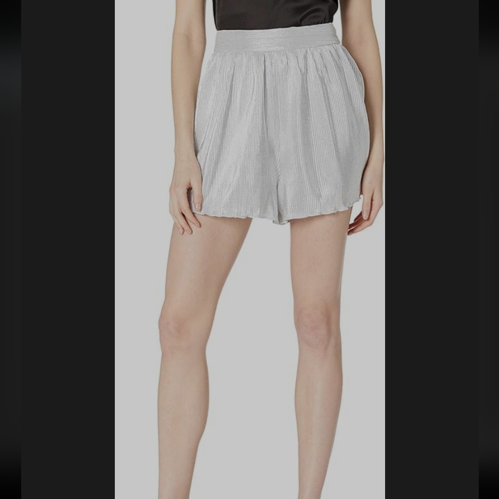 House of Harlow 1960 Silver High Waist Shorts Large